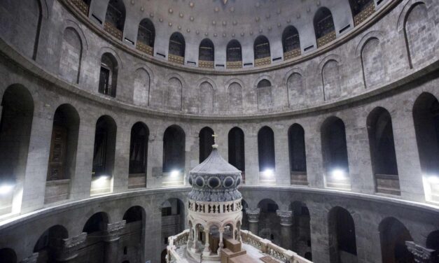 Riaperto il Santo Sepolcro a Gerusalemme!
