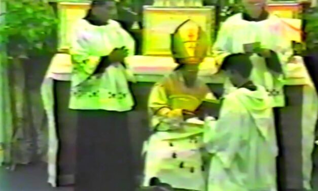 [AD FONTES] Il video della consacrazione episcopale di Monsignor Pivarunas