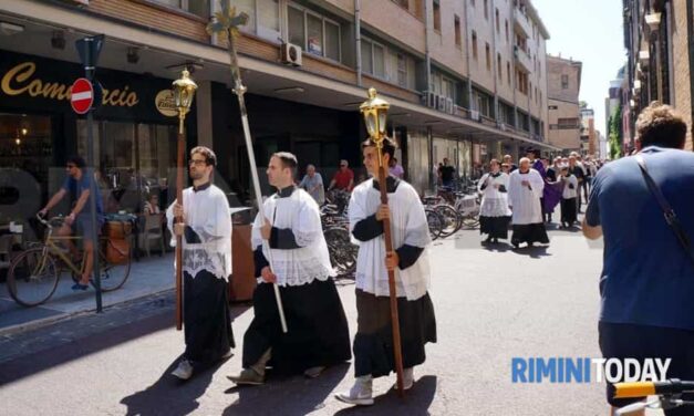 Comunicato finale – processione di Rimini: ‘Ancora una volta: vittoria!’ (e piccola nota di colore)