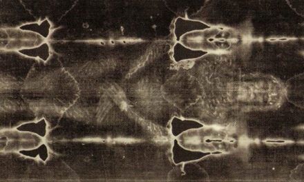 Sindone, l’esperta reagisce: lo studio è inaffidabile e forse prezzolato