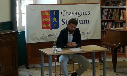 Radio Spada in Francia: la galleria fotografica del convegno al Chavagnes International College