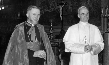 L’abito talare: una questione fondamentale (di Mons. Lefebvre)