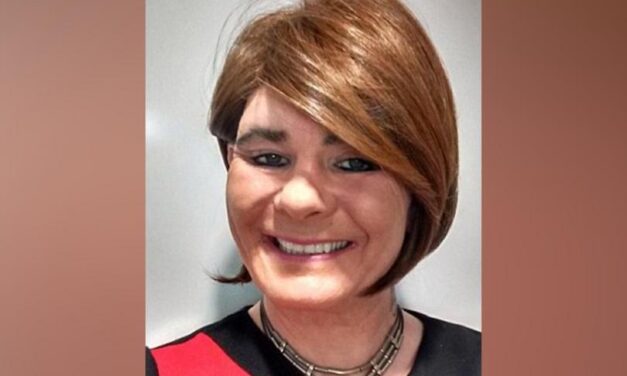 [CRONACHE MODERNE] Uomo che si “identifica” come donna, viene trasferito nel carcere femminile