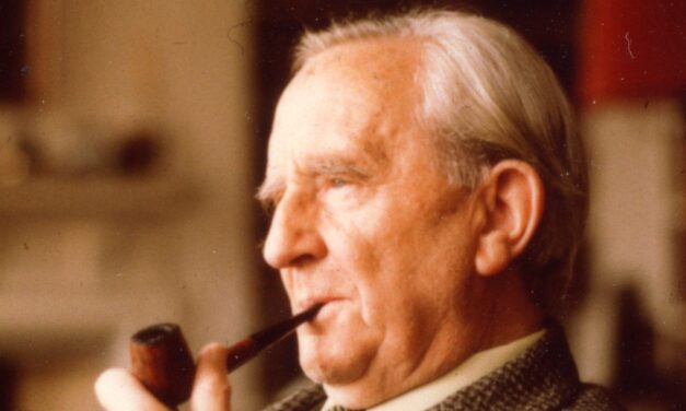 “La Compagnia della Croce”: il Tolkien “segreto” riscoperto da Isacco Tacconi