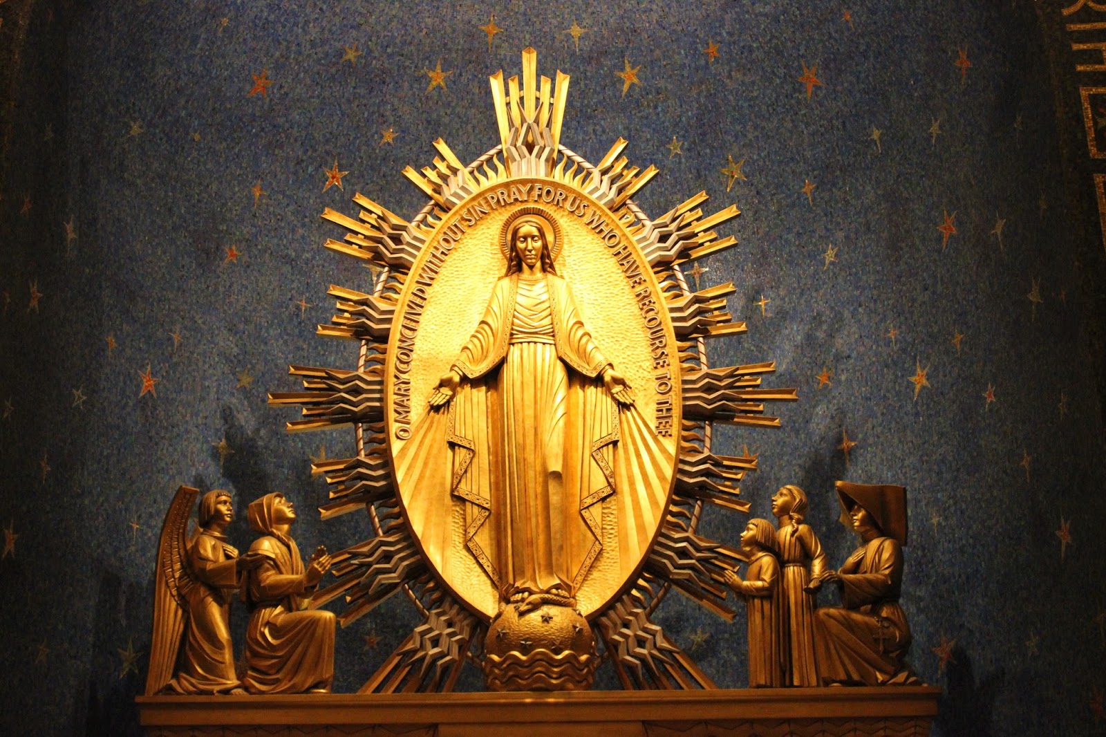 [DIFUNDE TU FE CATOLICA] La Medalla milagrosa