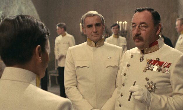 [Au pied du trône vacant] “Forteresses, Fortalices et casemates”