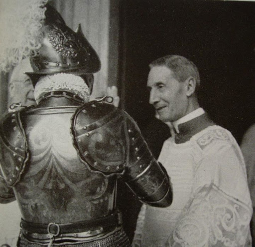 [GLORIE DEL CARDINALATO] S.E.R. Cardinale Enrico Dante (1884-1967)