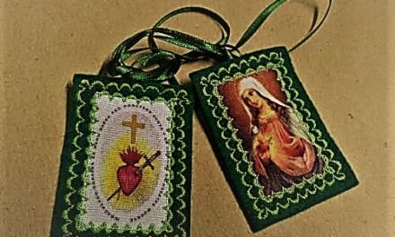 [DIFUNDE TU FE CATOLICA] EL ESCAPULARIO VERDE: regalo de la Virgen para convertir a los pecadores
