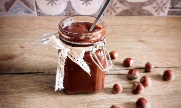 [SPADAKITCHEN] La crema nocciole&cioccolato fatta in casa!