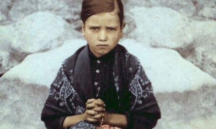 [DIFUNDE TU FE CATOLICA] JACINTA MARTO, la niña vidente de Fátima: alma víctima por los pecadores