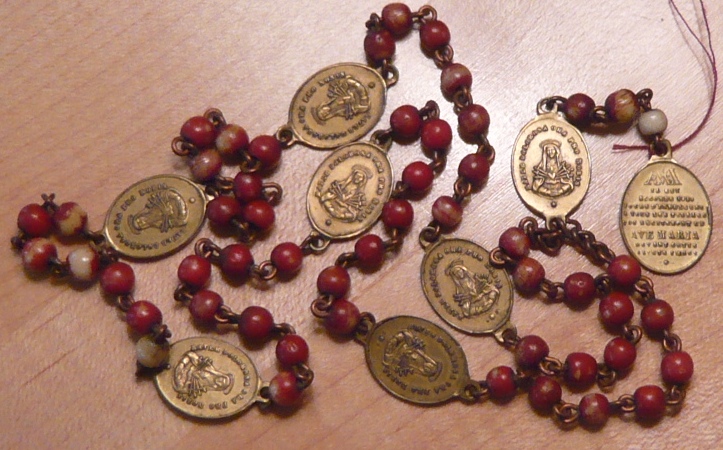 [DIFUNDE TU FE CATOLICA]  CONSOLAR A NUESTRA SEÑORA EN SUS DOLORES…