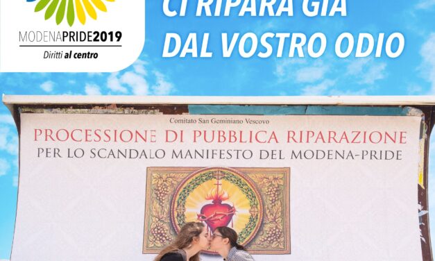 Modena pride 1° giugno, la processione riparatoria guidata da un sacerdote diocesano. LGBT sempre più blasfemi