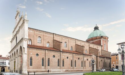 Si ripete il “modello Modena”: anche a Vicenza la curia tentenna di fronte al Pride. Comitato pronto alla processione