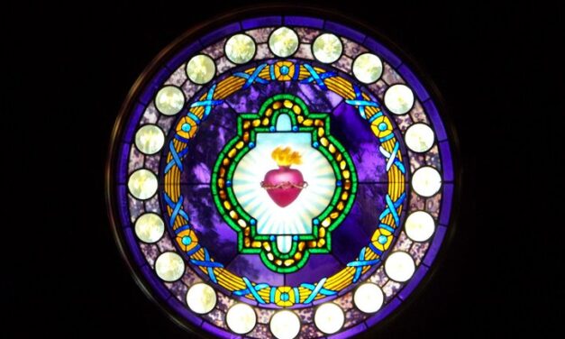[DIFUNDE TU FE CATOLICA] MES DEL SAGRADO CORAZÓN DE JESÚS. DÍA 12: Día de la Bondad