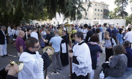 Riparazione a Vicenza, il Comitato durissimo: “da diocesi parole deboli, confuse e tiepide. Saremo in processione per la verità”
