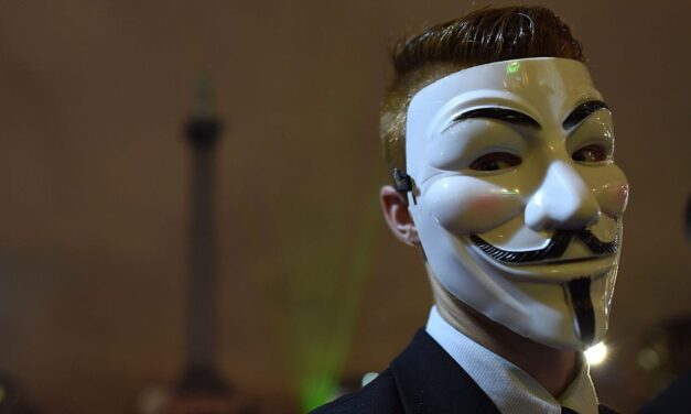 Intervista su La Gazzetta di Reggio: “Convention su affidi stile vendita piramidale con claque e politici”