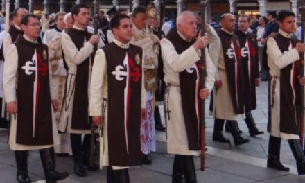 Francesco commissaria ancora: ora è il turno dei conservatori “Araldi del Vangelo”. Di che si tratta?