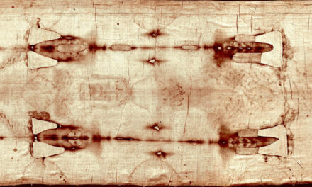 Sindone. Tracce di monete bizantine contraddicono il carbonio 14
