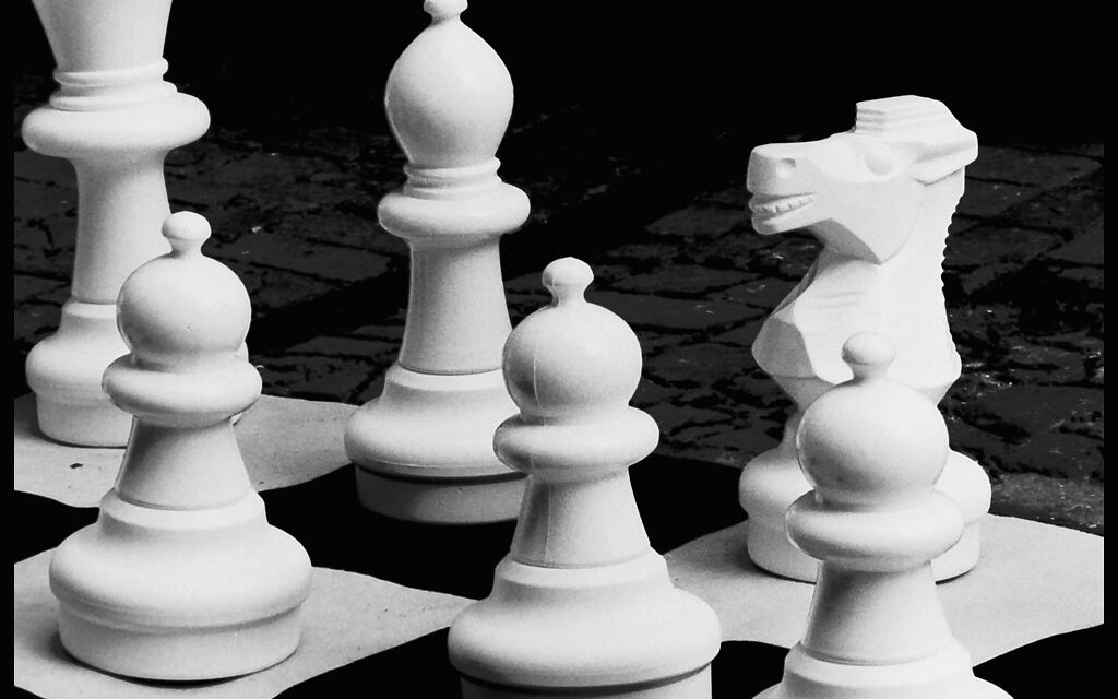 «La mossa sbagliata di Bergoglio» e alcuni retroscena, secondo L. Bisignani