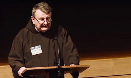 “Scisma papale interno”, può essere? La discussa ipotesi di P. Weinandy OFMCap (già Comm. Teologica Int.)