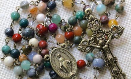 [DIFUNDE TU FE CATOLICA] OCTUBRE, MES DEL SANTO ROSARIO. DÍA 15