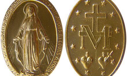 [DIFUNDE TU FE CATOLICA]  LA MEDALLA MILAGROSA, insignia de los devotos de María Inmaculada