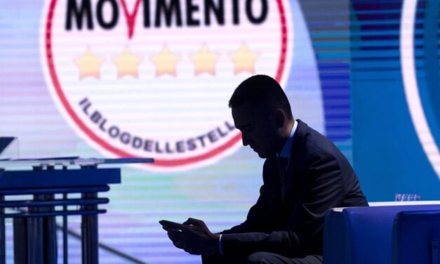 Il M5S getta la spugna? Bugani, in Emilia, suggerisce di non presentare il simbolo