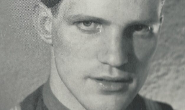 Lo scrittore che voleva vivere per l’amore e la bellezza: la dolorosa odissea spirituale di Richard Rumbold