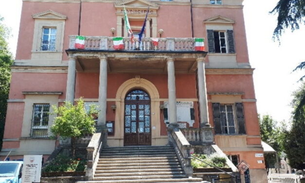 [BREAKING NEWS] Servizi sociali Val d’Enza: licenziati Anghinolfi e Monopoli