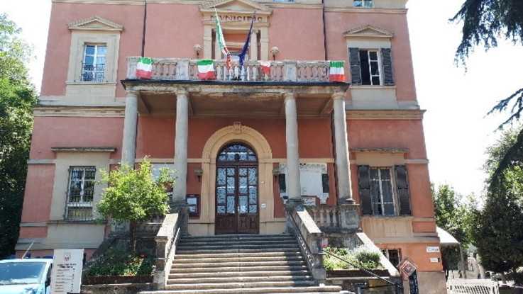 [BREAKING NEWS] Servizi sociali Val d’Enza: licenziati Anghinolfi e Monopoli