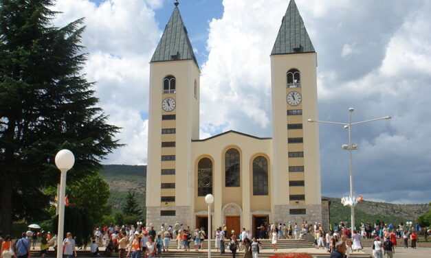 La “veggente” Mirjana annuncia che non avrà più apparizioni il 2 del mese (con nostro commento)