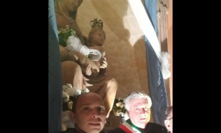 Anche il sindaco di Sassuolo ha affidato la città alla Vergine Maria.
