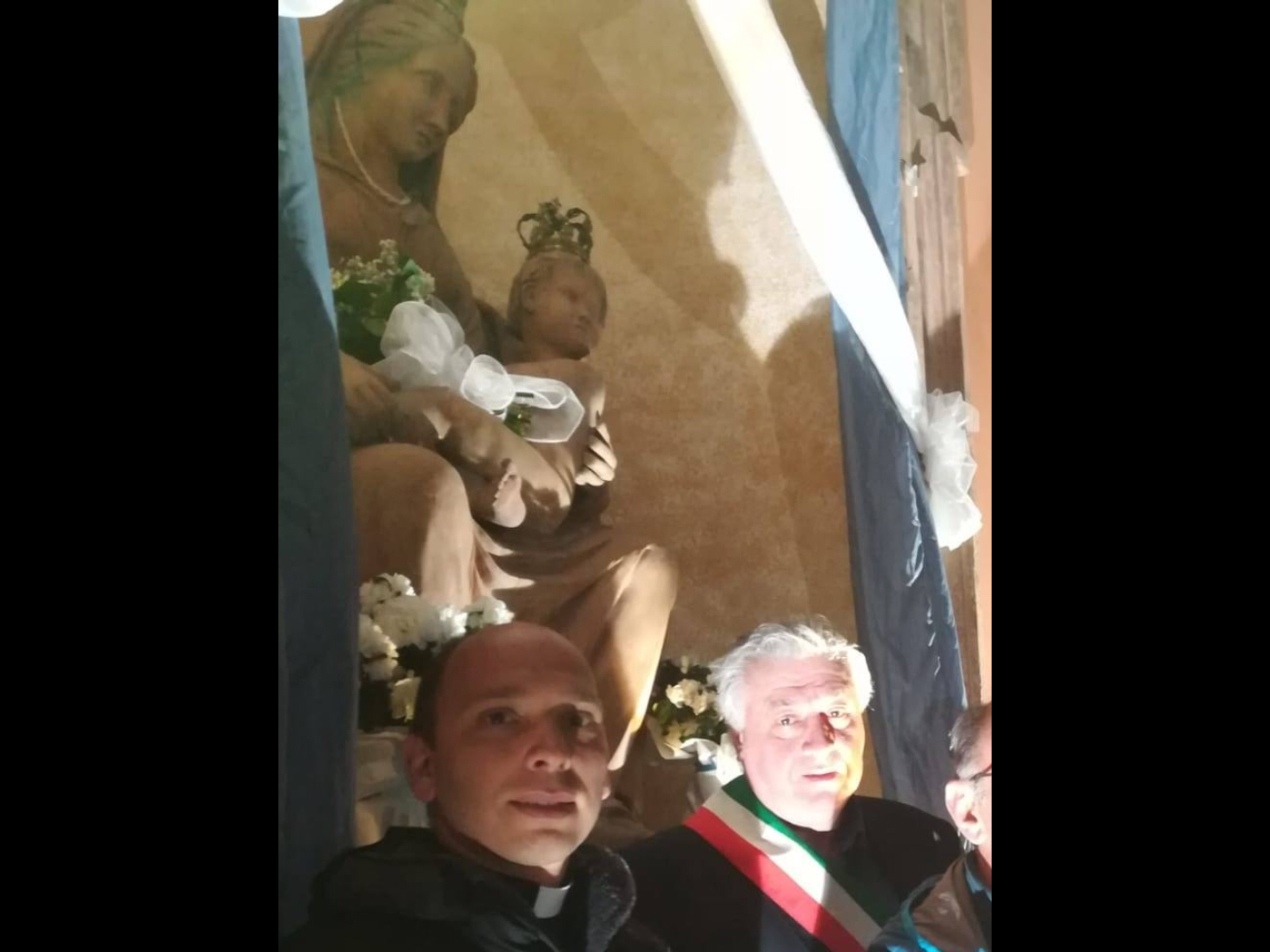 Anche il sindaco di Sassuolo ha affidato la città alla Vergine Maria.