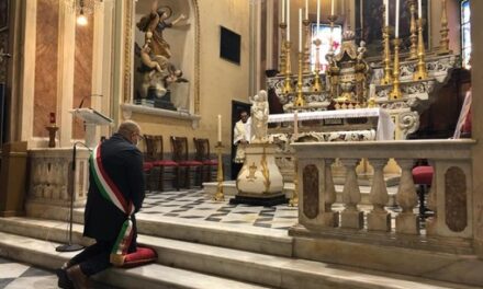 Borghetto Santo Spirito (SV). Il sindaco affida la città alla Madonna della Guardia