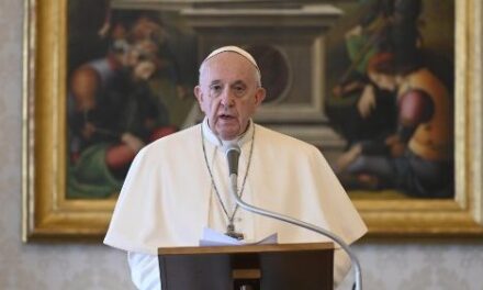 Bergoglio e la peste ecumenica contro il coronavirus.