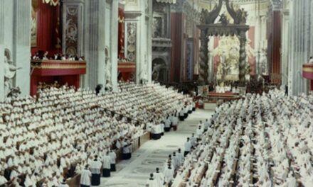 Coronavirus, #iorestoacasa? Il kit per studiare la crisi nella Chiesa