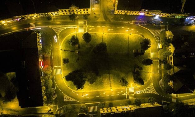 Italia bloccata dal virus? Si va verso la stretta fino al 1° maggio. Ammesso che ci si fermi lì.