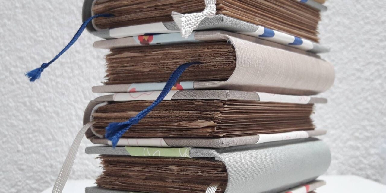 [Au pied du trône vacant] Les Cahiers de la Restauration