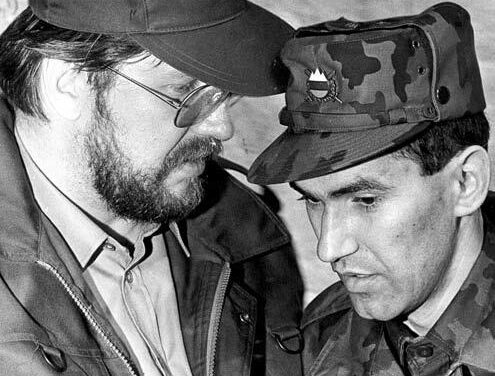 🔴 Pieni poteri in Slovenia, allarme a sinistra: “Colpo di Stato, sostenitori dell’estrema destra ai vertici, attacchi a giornalisti”