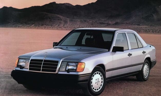 [SPADAMOTORS] Mercedes W124 (1985)