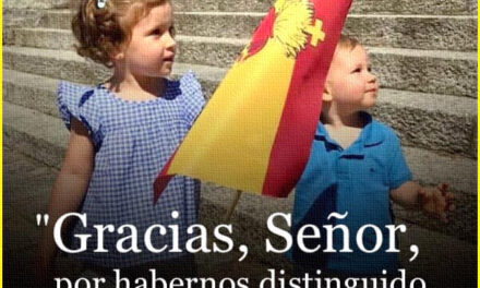[DIFUNDE TU FE CATOLICA] CONSAGRACIÓN DE ESPAÑA AL SAGRADO CORAZÓN DE JESÚS