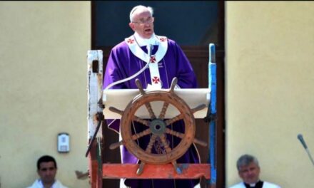 “Solacium migrantium”. L’immigrazionismo irrompe nelle Litanie Lauretane