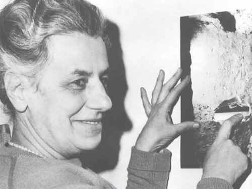 Una conferenza di Margherita Guarducci (che scoprì le reliquie di S. Pietro) sul Primato Romano