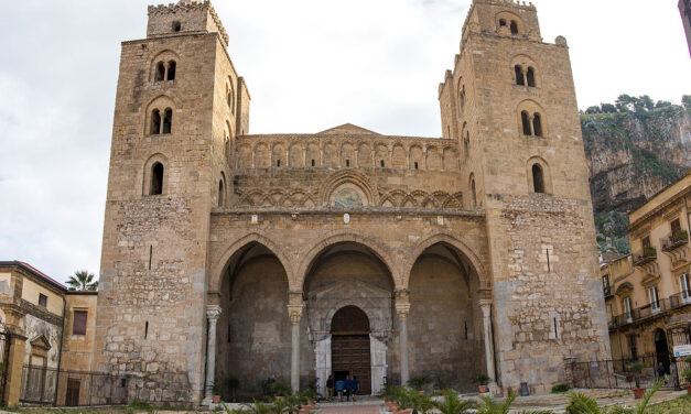 Cefalù: una parrocchia gestita tutta da laici.