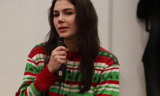 La pornografa Valentina Nappi accusa una vittima di stupro «di essere un fake usato per attaccare PornHub»