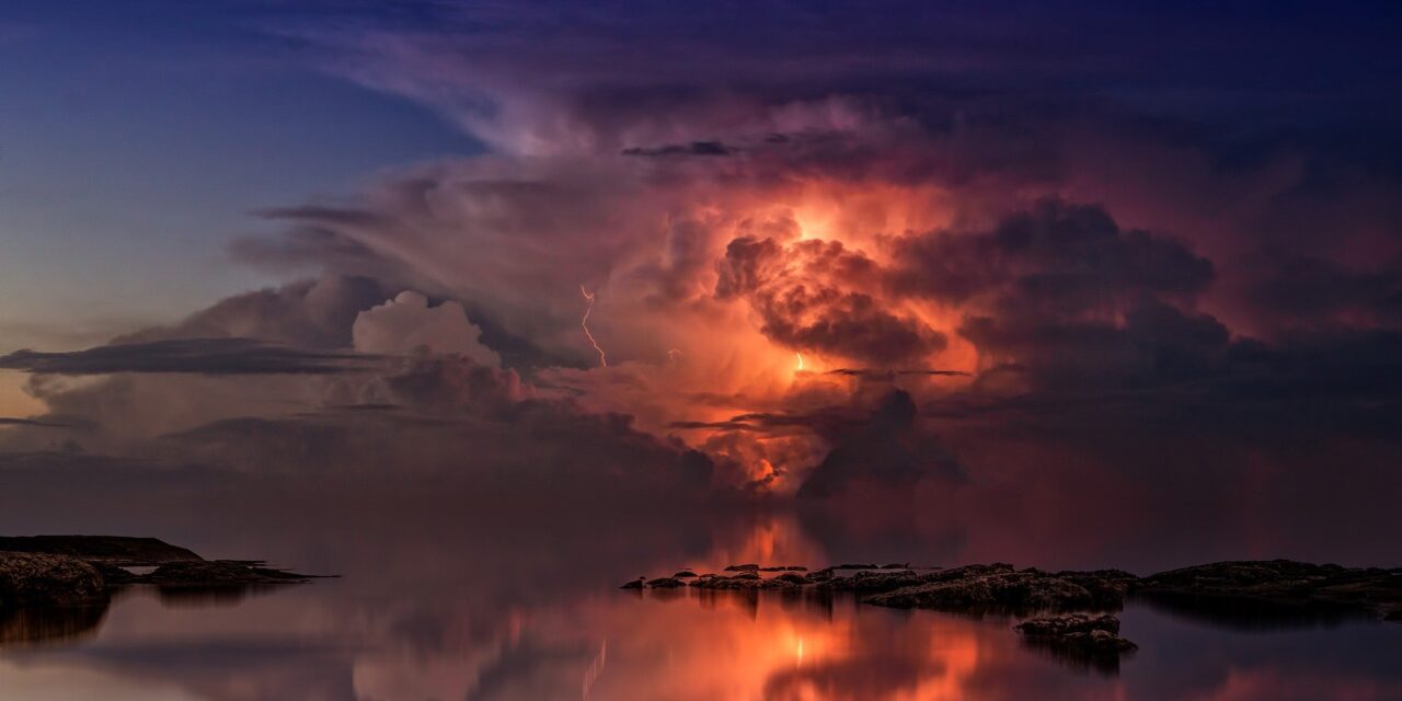 La quiete prima della tempesta. Ovvero: ipotesi su ciò che sta per accadere. Intervista a tutto campo col Guelfo Rosa
