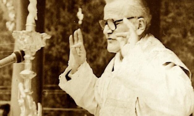 Trent’anni fa, in Albania, prima della fine del Comunismo