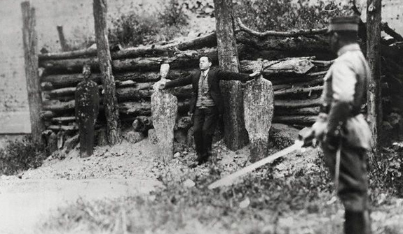 “Sì, signore, sono prete e gesuita”. Il martirio del Padre Pro, il Santo dei Cristeros.